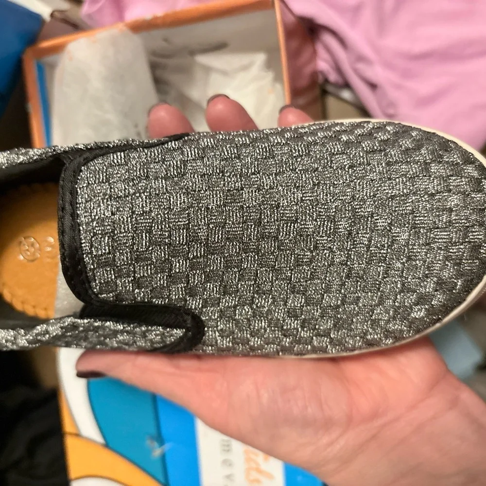bernie mev. Kids Sneakers in Black and Gray